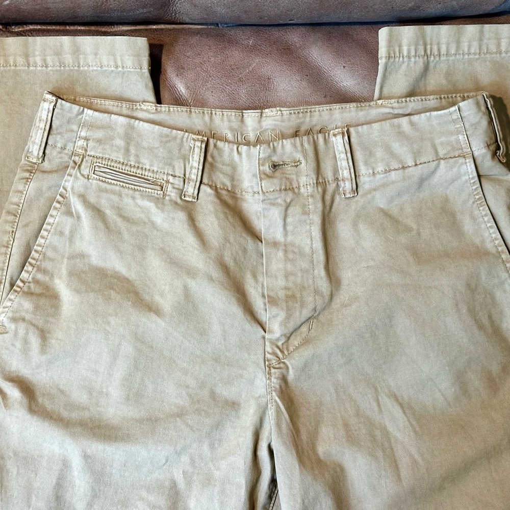 TALL American Eagle Outfitters Khaki flex Chinos Mens 32x34  slim straight